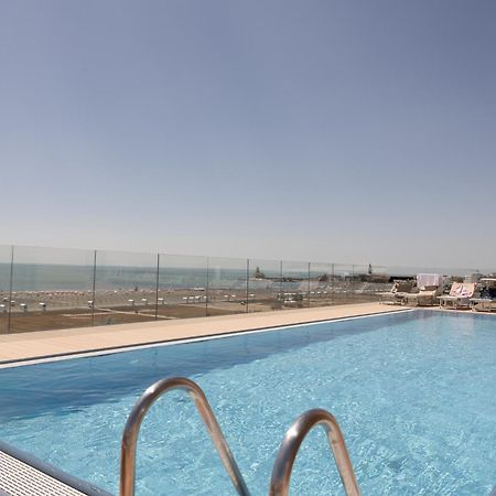 Hotel Monaco Caorle Buitenkant foto