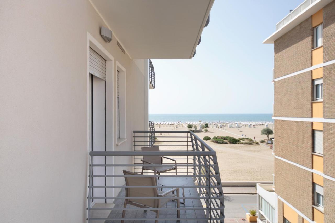 Hotel Monaco Caorle Buitenkant foto