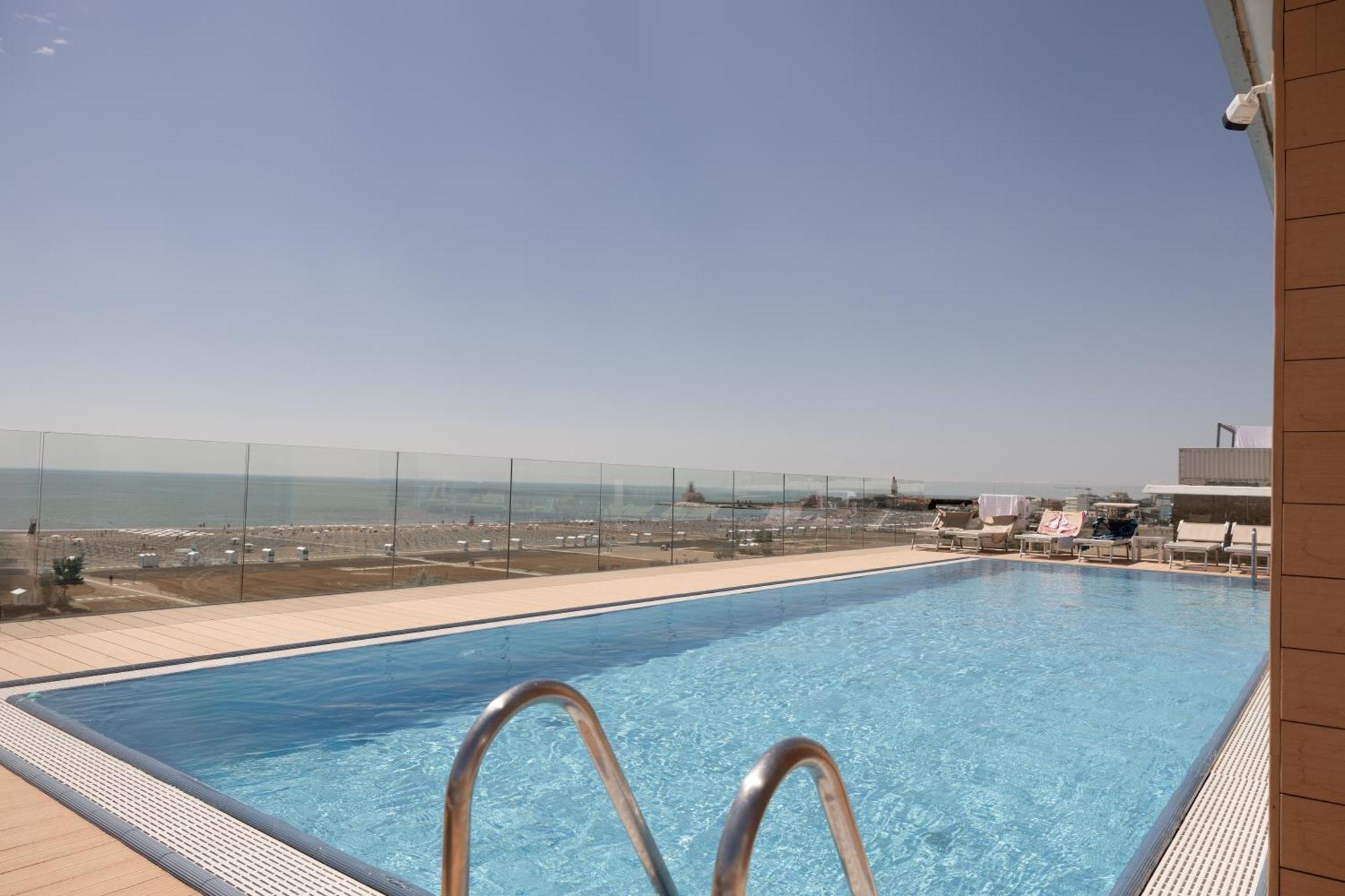Hotel Monaco Caorle Buitenkant foto