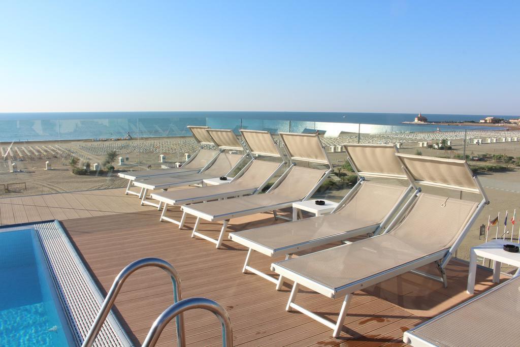 Hotel Monaco Caorle Buitenkant foto